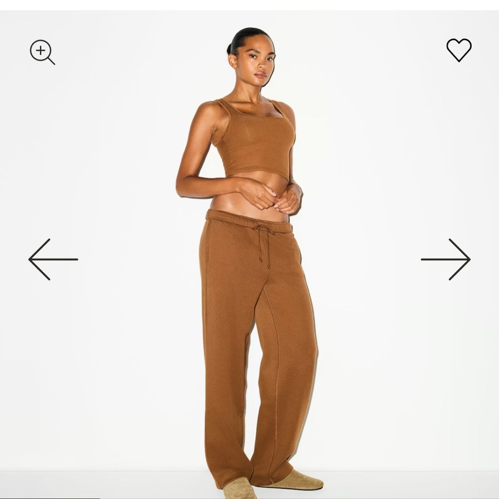SKIMS Bison Straight Leg Pants
